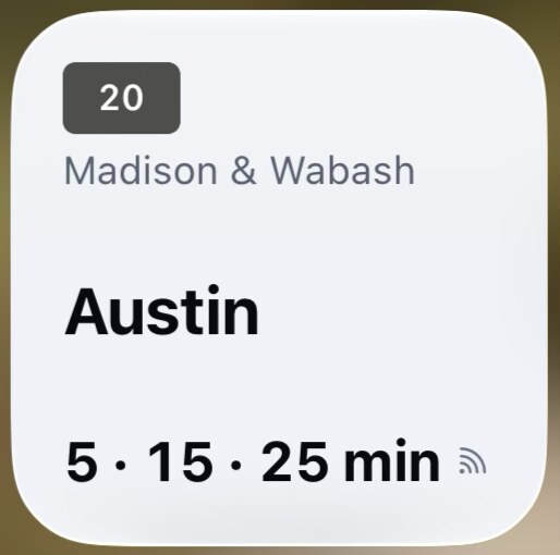 A Stratus home-screen widget: route 20 at Madison and Wabash heading to Austin, next buses in 5, 15 and 25 minutes